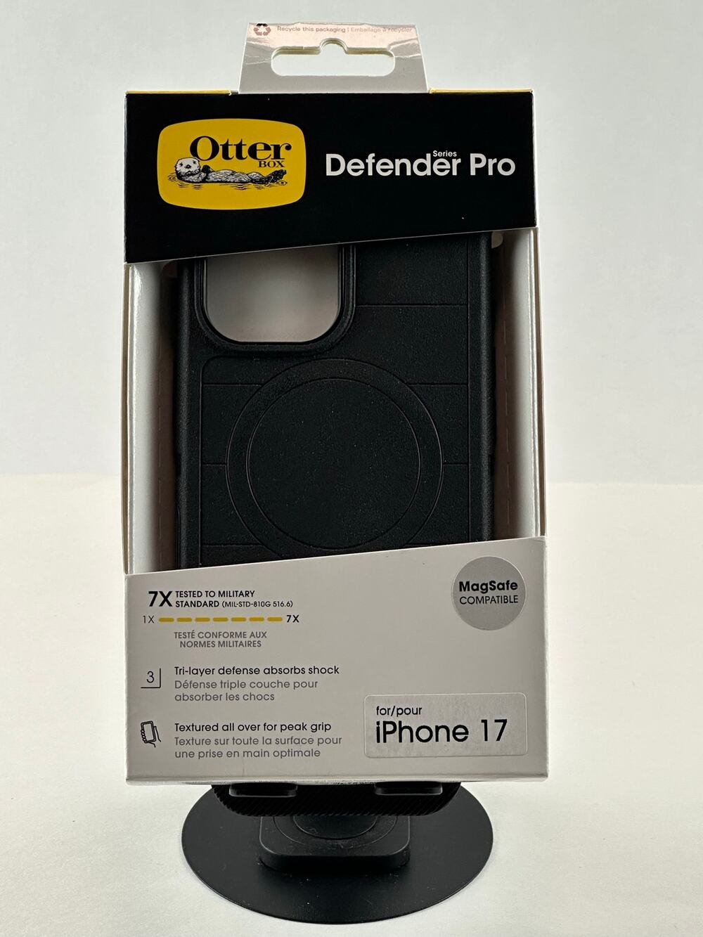OtterBox Defender Pro Series iPhone 17 Black MagSafe Case NWT MSRP: $80